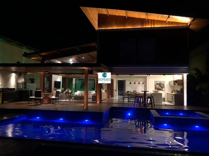 Casa de Condomínio com 6 quartos à venda, 330m2 em Mata De Sao Joao - BA - imagem 5 Foto 5 de Casa de Condomínio com 6 quartos à venda, 330m2 em Mata De Sao Joao - BA