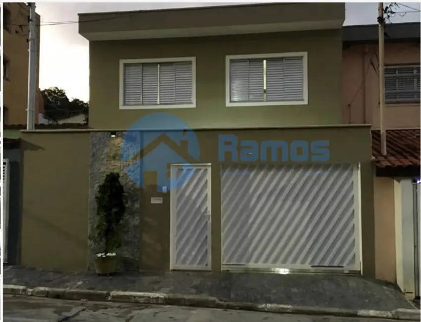 Foto 1 de Casa com 3 quartos à venda, 214m2 em Vila Caldas, Carapicuiba - SP
