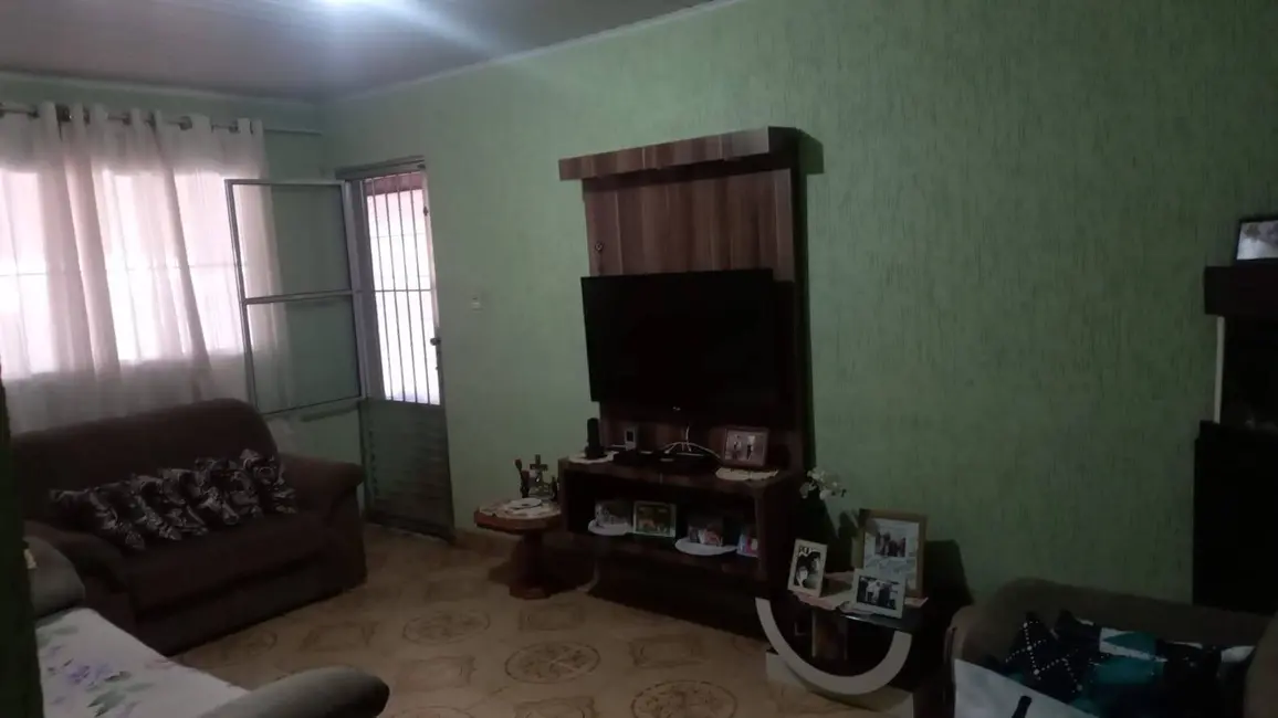 Foto 2 de Casa com 3 quartos à venda, 338m2 em Vila Martins, Carapicuiba - SP