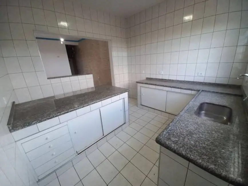 Casa com 4 quartos à venda, 214m2 em Jardim Regina Alice, Barueri - SP - imagem 7 Foto 7 de Casa com 4 quartos à venda, 214m2 em Jardim Regina Alice, Barueri - SP
