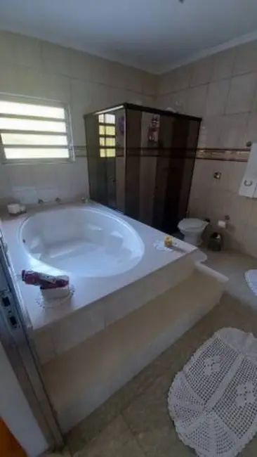 Foto 9 de Casa com 3 quartos à venda, 450m2 em Pestana, Osasco - SP