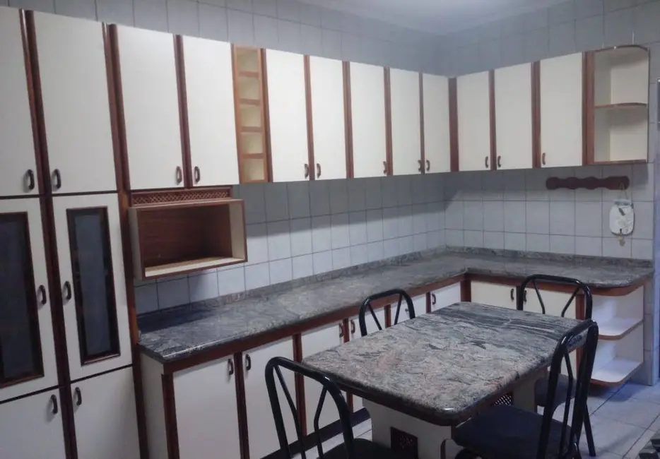 Foto 1 de Casa com 4 quartos à venda, 250m2 em Cidade Ariston Estela Azevedo, Carapicuiba - SP