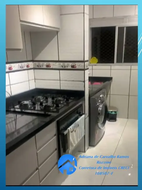 Foto 2 de Apartamento com 2 quartos à venda, 50m2 em Parque Roseira, Carapicuiba - SP