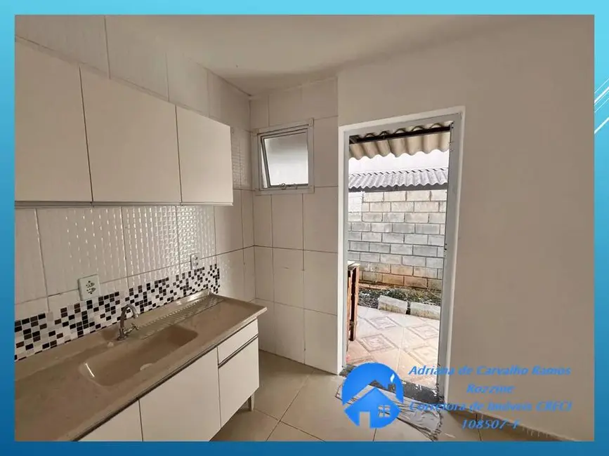 Foto 1 de Casa de Condomínio com 2 quartos à venda, 49m2 em Água Espraiada (Caucaia do Alto), Cotia - SP
