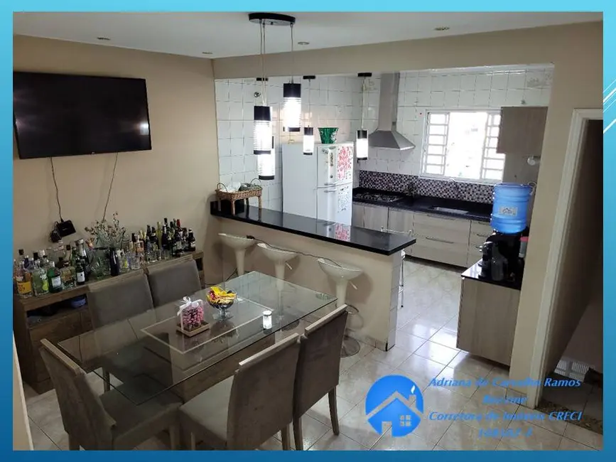 Foto 2 de Casa com 4 quartos à venda, 310m2 em Jardim Europa, Jandira - SP