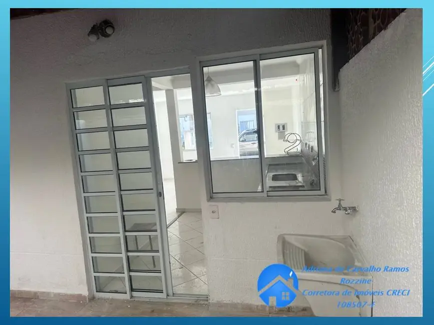 Foto 3 de Casa de Condomínio com 2 quartos à venda, 60m2 em Chácara Canta Galo, Cotia - SP