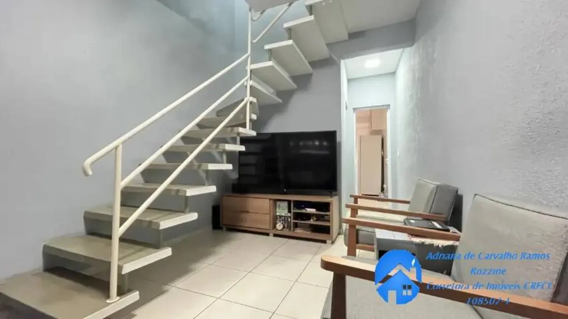 Casa com 2 quartos à venda, 84m2 em Vila Silviânia, Carapicuiba - SP - imagem 5 Foto 5 de Casa com 2 quartos à venda, 84m2 em Vila Silviânia, Carapicuiba - SP