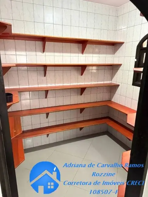 Foto 8 de Casa com 4 quartos à venda, 205m2 em Jardim Leonor, Cotia - SP