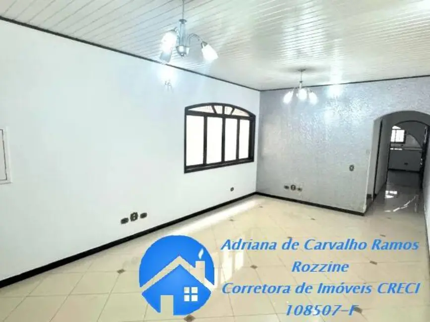 Foto 1 de Casa com 4 quartos à venda, 205m2 em Jardim Leonor, Cotia - SP