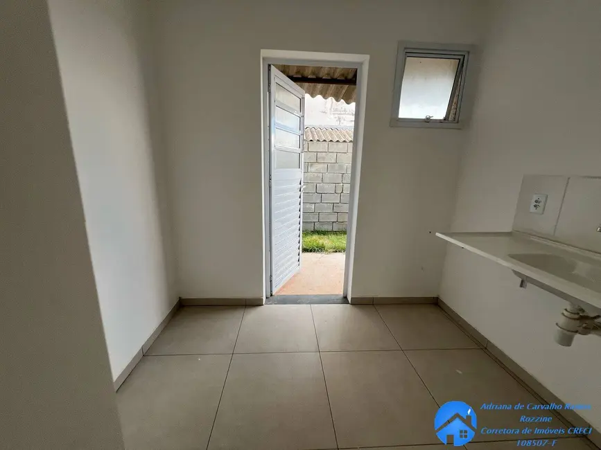 Foto 1 de Casa de Condomínio com 2 quartos à venda, 49m2 em Água Espraiada (Caucaia do Alto), Cotia - SP
