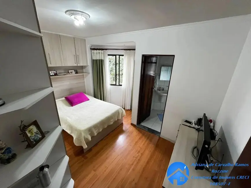 Foto 4 de Sobrado com 5 quartos à venda, 248m2 em Vila Yolanda, Osasco - SP