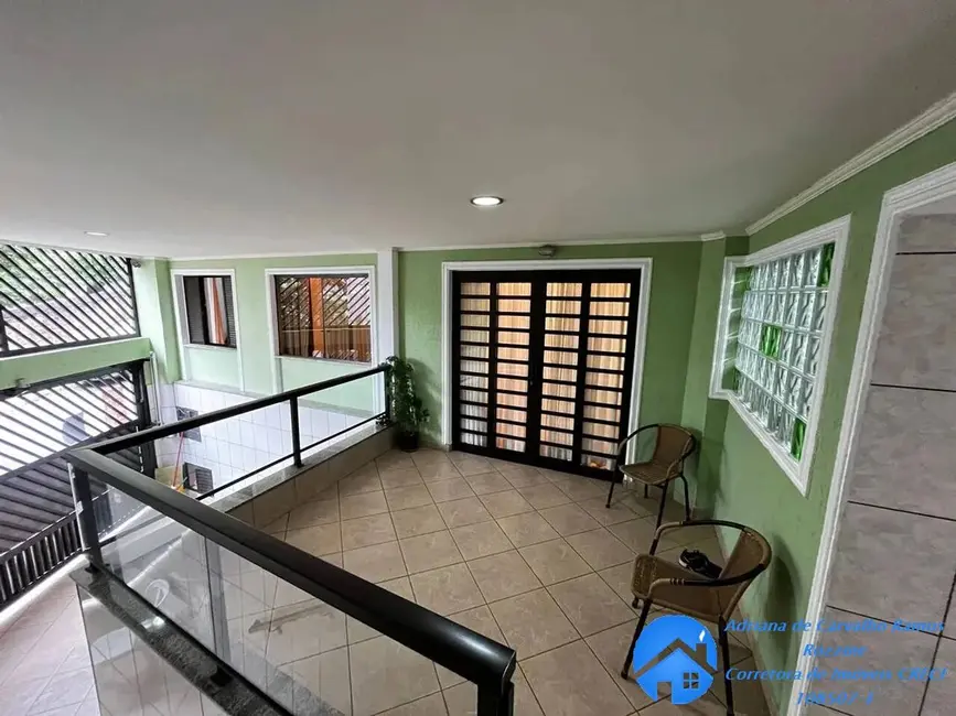 Foto 8 de Sobrado com 5 quartos à venda, 248m2 em Vila Yolanda, Osasco - SP