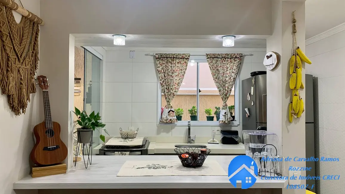 Foto 6 de Casa de Condomínio com 2 quartos à venda, 71m2 em Jardim Petrópolis, Cotia - SP