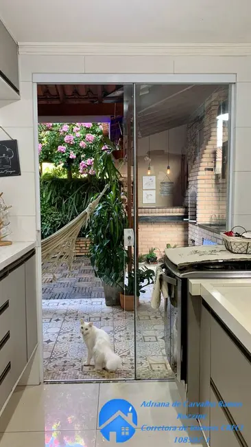 Foto 8 de Casa de Condomínio com 2 quartos à venda, 71m2 em Jardim Petrópolis, Cotia - SP