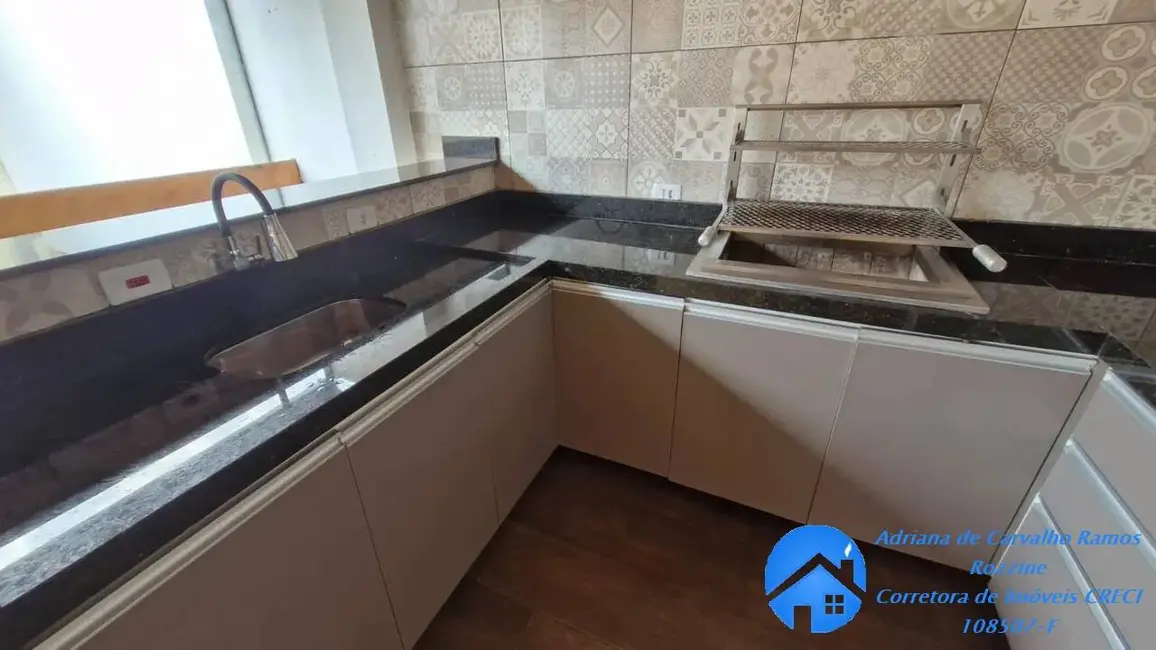 Foto 2 de Casa com 2 quartos à venda, 250m2 em Jardim Rio das Pedras, Cotia - SP
