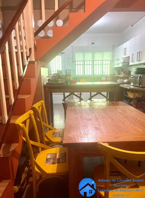 Foto 2 de Casa com 2 quartos à venda, 180m2 em Centro, Jandira - SP