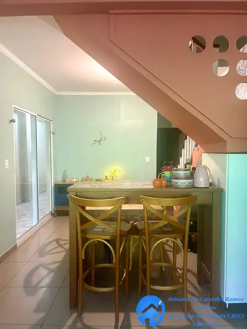 Foto 3 de Casa com 2 quartos à venda, 180m2 em Centro, Jandira - SP