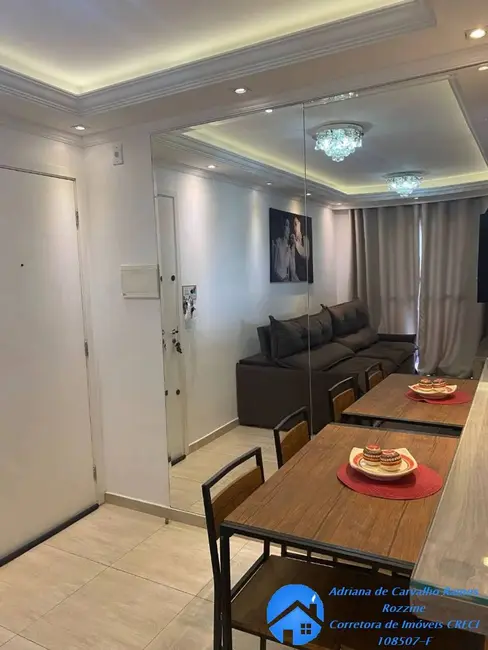 Foto 2 de Apartamento com 2 quartos à venda, 48m2 em Vila da Oportunidade, Carapicuiba - SP