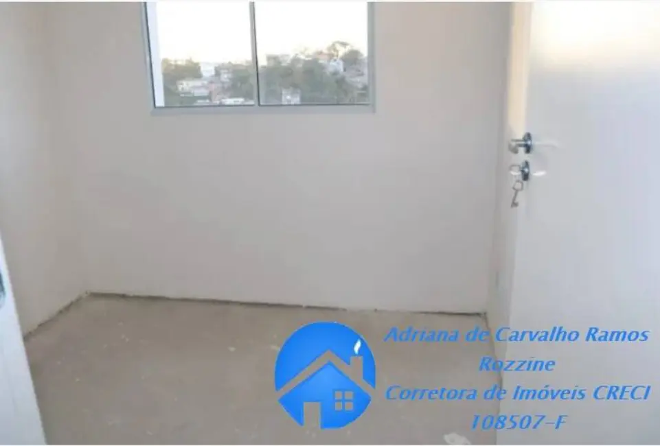 Foto 4 de Casa com 2 quartos à venda, 50m2 em Chácara Vista Alegre, Cotia - SP