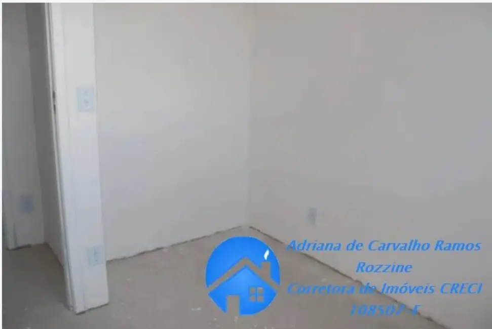 Foto 8 de Casa com 2 quartos à venda, 50m2 em Chácara Vista Alegre, Cotia - SP