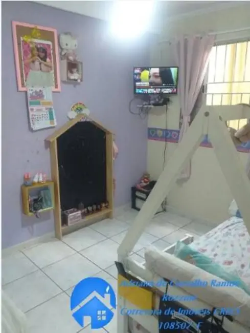 Sobrado com 3 quartos à venda, 266m2 em Cidade das Flores, Osasco - SP - imagem 7 Foto 7 de Sobrado com 3 quartos à venda, 266m2 em Cidade das Flores, Osasco - SP