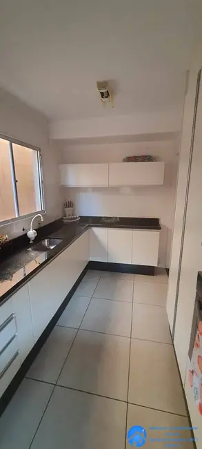 Foto 1 de Casa de Condomínio com 3 quartos à venda, 120m2 em Jardim Petrópolis, Cotia - SP
