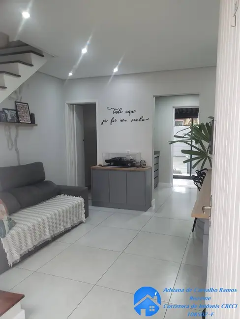 Foto 4 de Casa com 2 quartos à venda, 49m2 em Água Espraiada (Caucaia do Alto), Cotia - SP