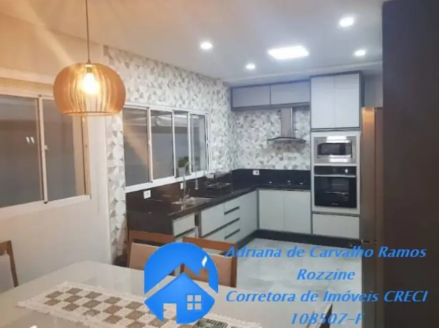 Foto 1 de Casa com 3 quartos à venda, 150m2 em Barueri - SP