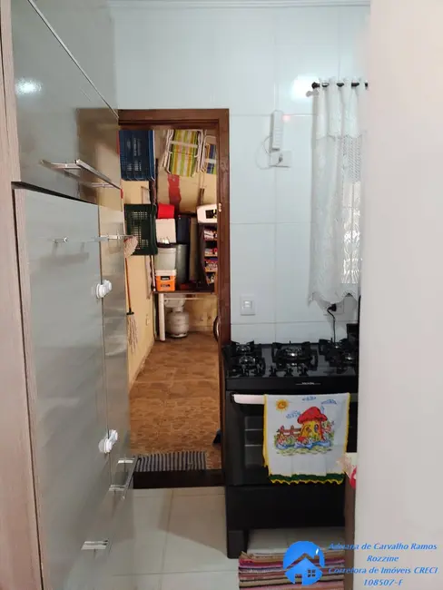 Casa com 2 quartos à venda, 60m2 em Chácara Real (Caucaia do Alto), Cotia - SP - imagem 3 Foto 3 de Casa com 2 quartos à venda, 60m2 em Chácara Real (Caucaia do Alto), Cotia - SP