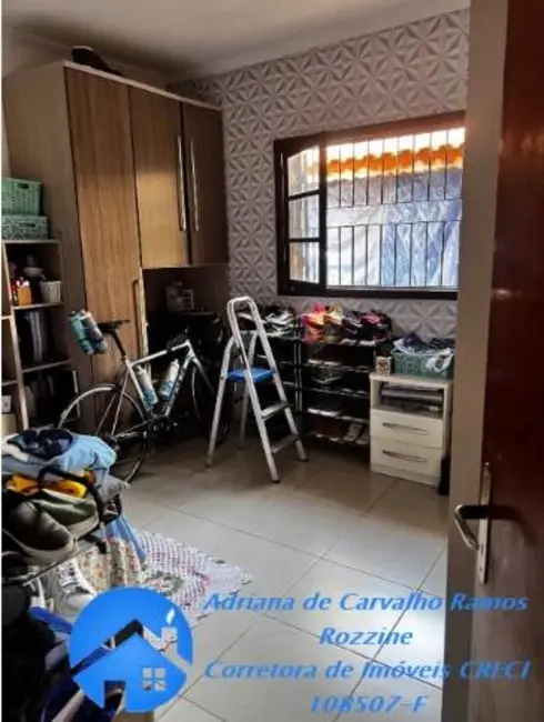 Casa com 3 quartos à venda, 183m2 em Jardim das Flores, Osasco - SP - imagem 7 Foto 7 de Casa com 3 quartos à venda, 183m2 em Jardim das Flores, Osasco - SP