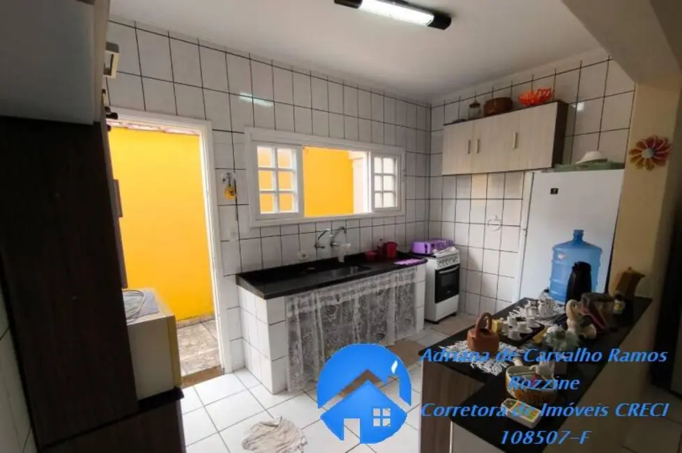 Casa com 3 quartos à venda, 295m2 em Peruibe - SP - imagem 2 Foto 2 de Casa com 3 quartos à venda, 295m2 em Peruibe - SP