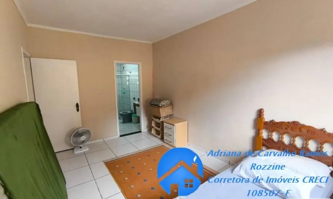 Casa com 3 quartos à venda, 295m2 em Peruibe - SP - imagem 6 Foto 6 de Casa com 3 quartos à venda, 295m2 em Peruibe - SP