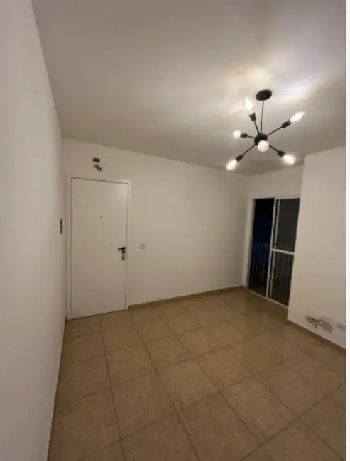 Foto 3 de Apartamento com 2 quartos à venda, 52m2 em Vila Lourdes, Carapicuiba - SP