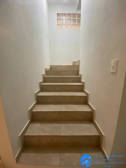 Foto 8 de Casa com 3 quartos à venda, 230m2 em Vila Sul Americana, Carapicuiba - SP