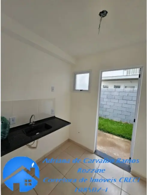 Foto 1 de Casa com 2 quartos à venda, 60m2 em Jardim Sandra, Cotia - SP