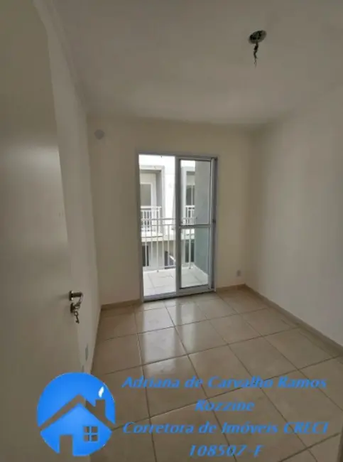Foto 4 de Casa com 2 quartos à venda, 60m2 em Jardim Sandra, Cotia - SP