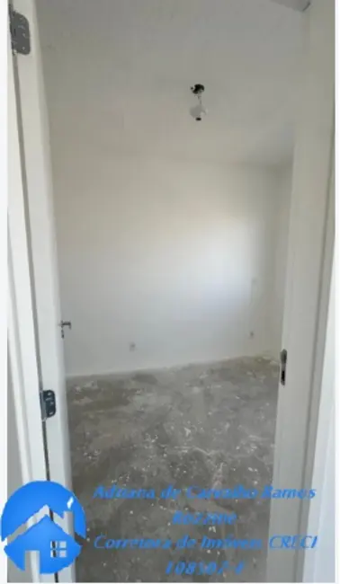 Foto 6 de Apartamento com 2 quartos à venda, 41m2 em Vila Sul Americana, Carapicuiba - SP