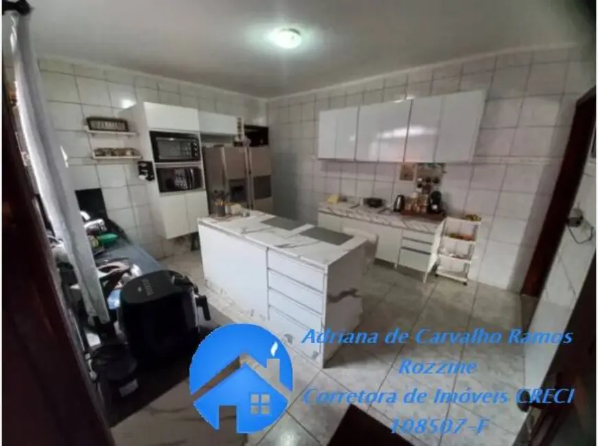Foto 1 de Casa com 4 quartos à venda, 232m2 em Santo Antônio, Osasco - SP
