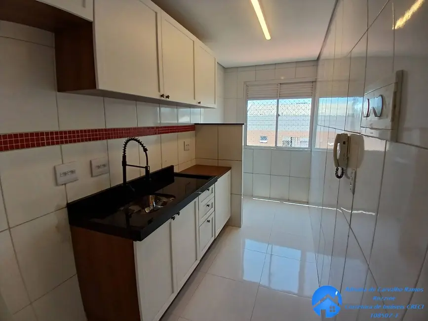 Foto 2 de Apartamento com 2 quartos à venda, 44m2 em Jardim Ísis, Cotia - SP