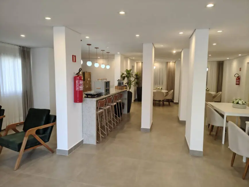 Foto 9 de Apartamento com 2 quartos à venda, 45m2 em Vila Sul Americana, Carapicuiba - SP