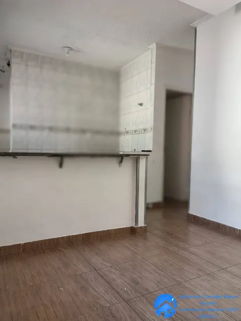 Foto 2 de Apartamento com 2 quartos à venda, 46m2 em Vila América, Carapicuiba - SP