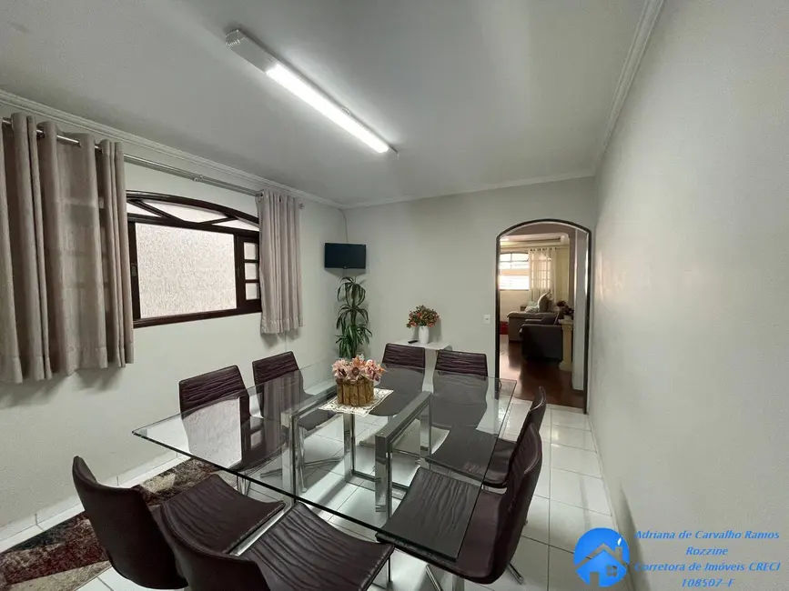 Foto 7 de Casa com 3 quartos à venda, 242m2 em Vila Barros,  - SP