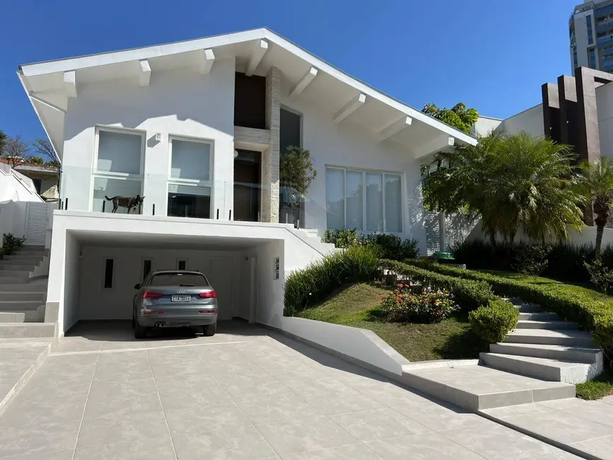 Foto 1 de Casa com 4 quartos à venda, 640m2 em Alphaville Residencial Um, Barueri - SP