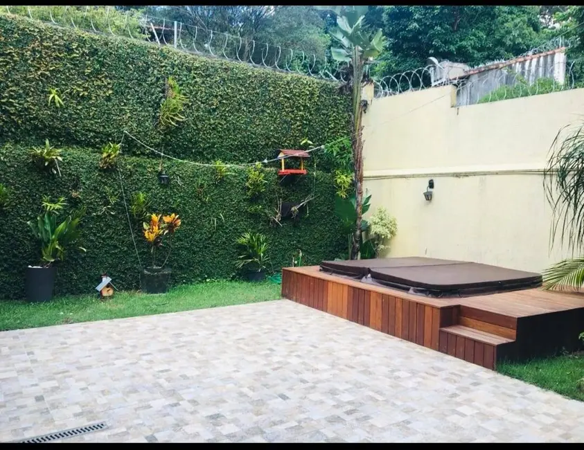 Foto 2 de Casa com 3 quartos à venda, 380m2 em Adalgisa, Osasco - SP