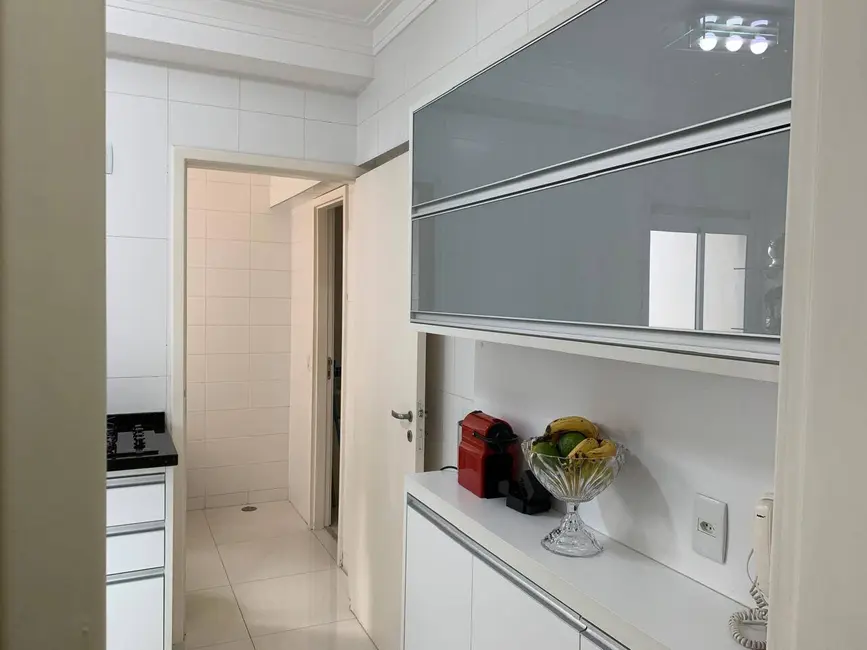 Foto 3 de Apartamento com 3 quartos à venda, 105m2 em Jardim Tupanci, Barueri - SP