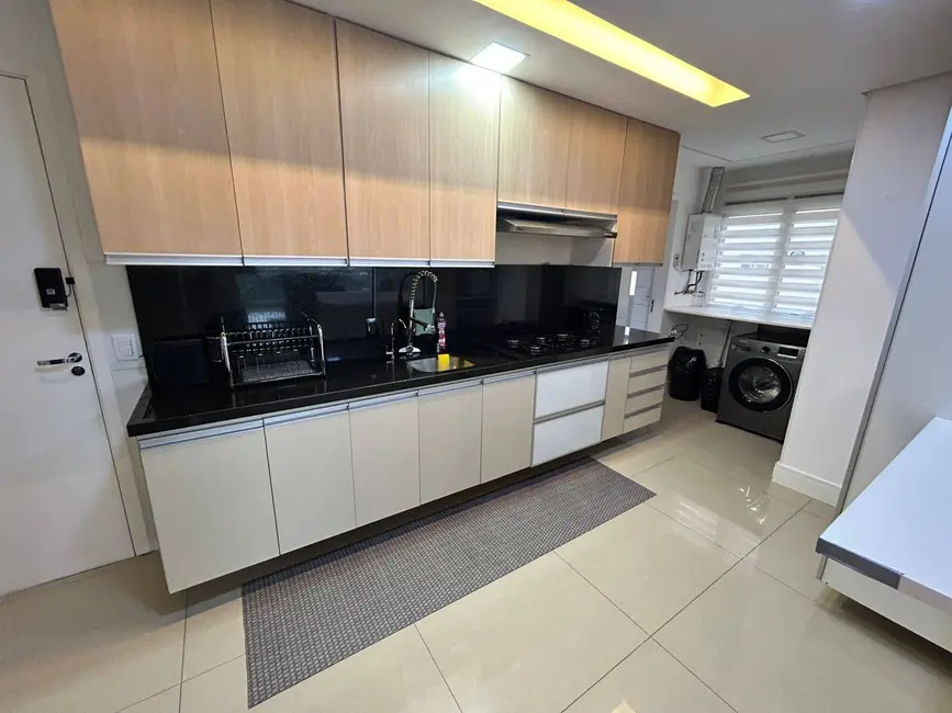 Foto 8 de Apartamento com 3 quartos à venda, 107m2 em Sítio Tamboré Alphaville, Barueri - SP