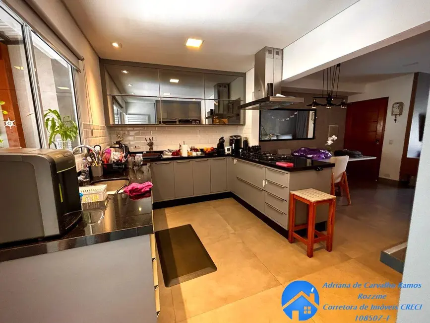 Foto 1 de Casa com 2 quartos à venda, 89m2 em Jardim Ipês, Cotia - SP