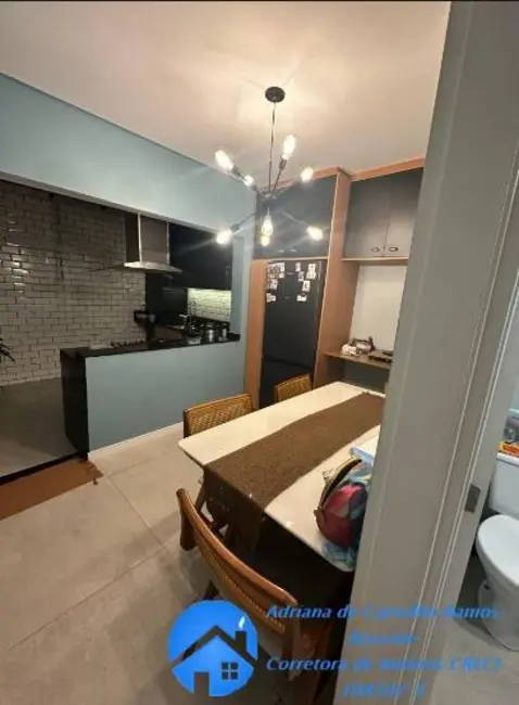 Foto 2 de Casa com 2 quartos à venda, 65m2 em Vila Veloso, Carapicuiba - SP