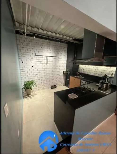Foto 1 de Casa com 2 quartos à venda, 65m2 em Vila Veloso, Carapicuiba - SP