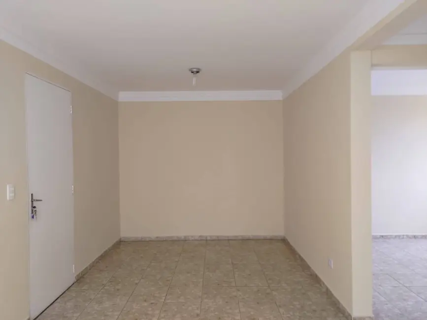 Foto 4 de Apartamento com 2 quartos à venda, 52m2 em Jardim Caiapiá, Cotia - SP